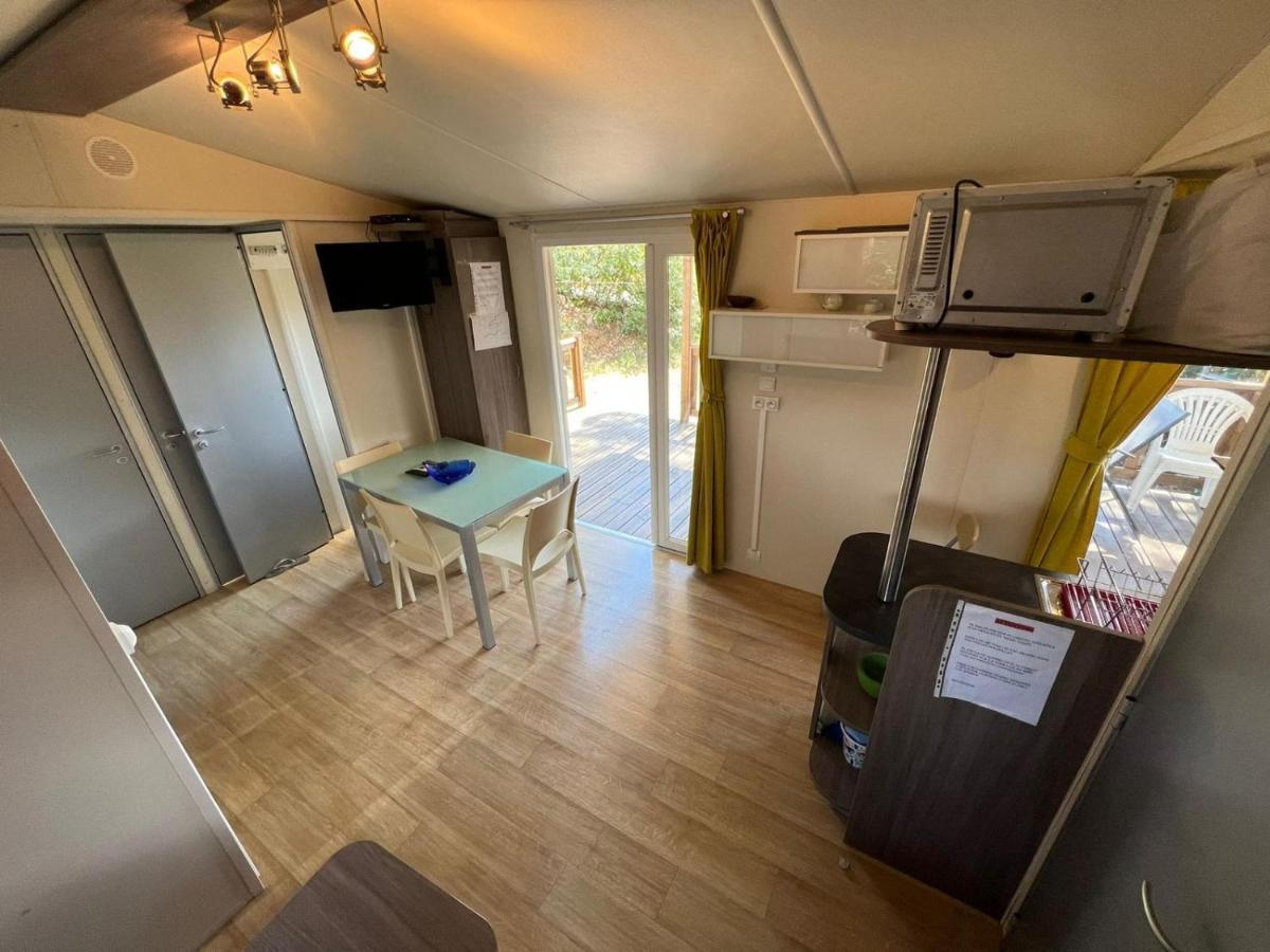 Bungalow Luxe 3 Chambres Surplombant Le Golf De St Tropez Gassin Exterior photo