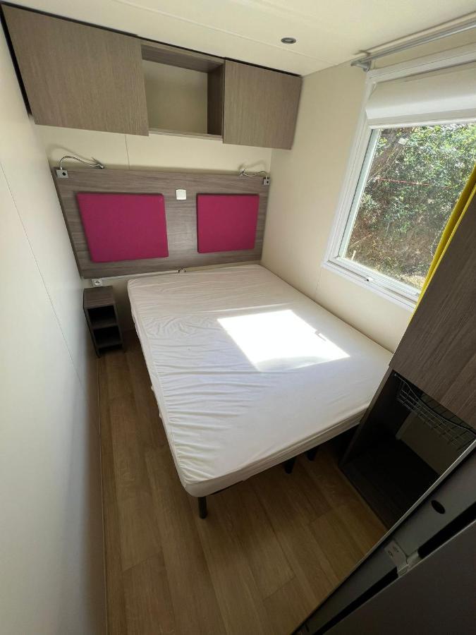 Bungalow Luxe 3 Chambres Surplombant Le Golf De St Tropez Gassin Exterior photo